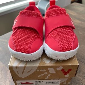 New in box Vivo barefoot toddler shoes Primus EU 24 US 8